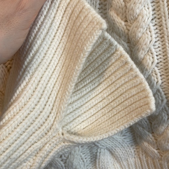 Abercrombie Half Zip Sweater - Picture 8 of 10